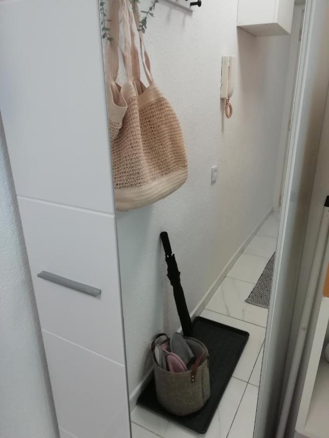 Sarmantni Apartman Malecka ザグレブ エクステリア 写真